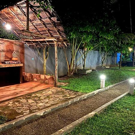 Athyantha Resort Anuradhapura Exterior photo