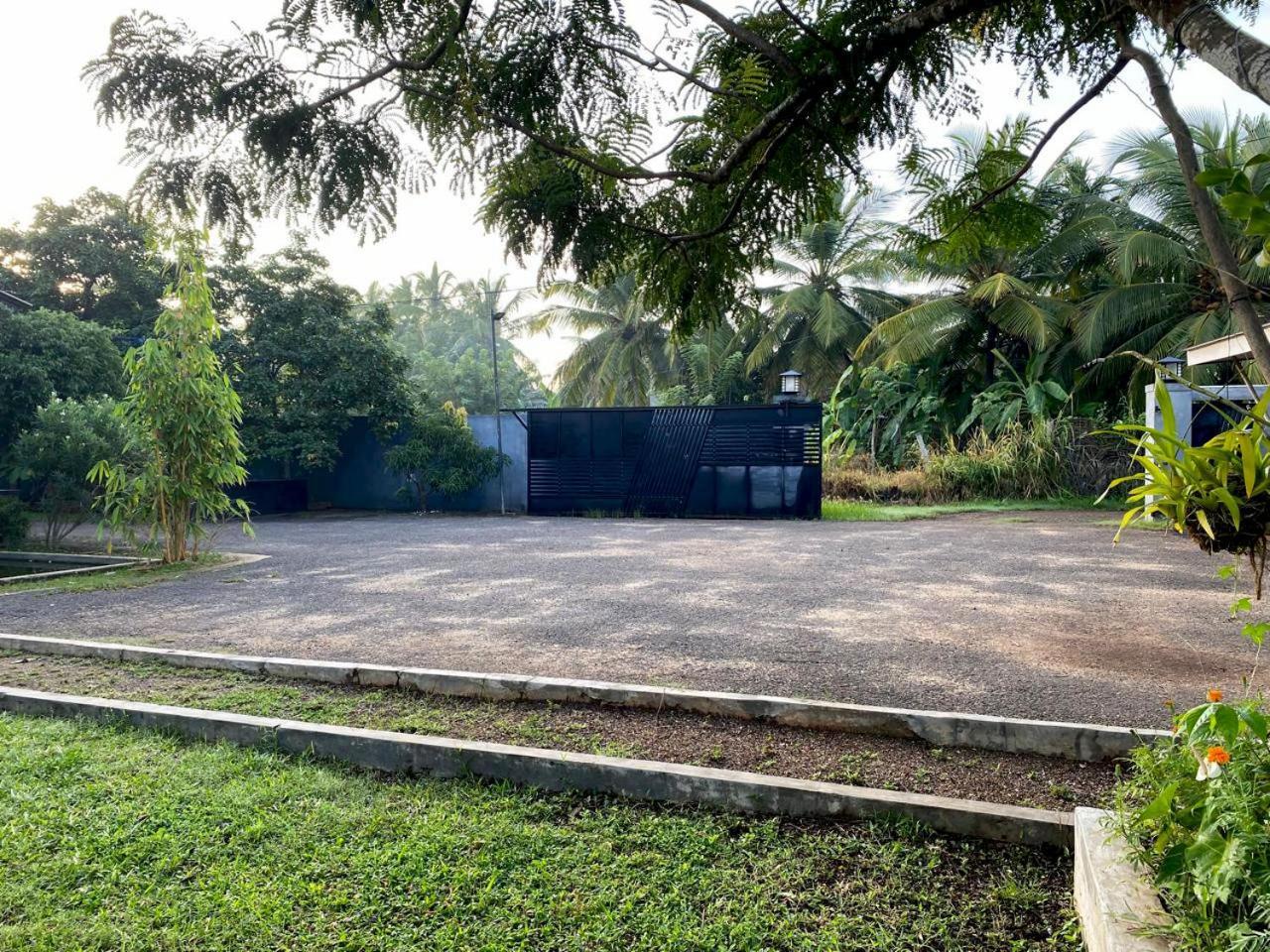 Athyantha Resort Anuradhapura Exterior photo